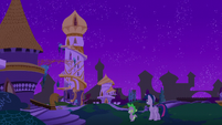 Twilight and Spike sees their old home S5E12