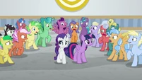 Ponies gasping in shock at Twilight S8E16.png (1.04 MB)