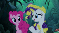 Rarity "yaks don't have manes, per se" S7E19