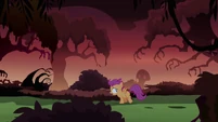 Run, Scootaloo, run.