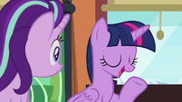 Twilight "you can learn about friendship anywhere" S6E16