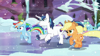 Wow! Rainbow Dash is running. Never seen that before.