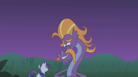 Rarity standing in front of serpent S1E2