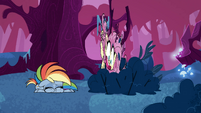 Fluttershy falling into the bushes PLS1E8a