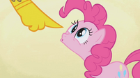 Gilda accuses Pinkie Pie S1E05