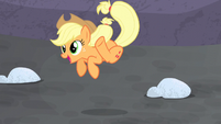 Applejack jumping for joy S5E2