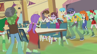 Canterlot High students arguing EG2