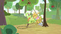 Granny and Goldie approach Apple Bloom's trap S9E10
