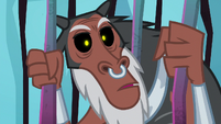 Lord Tirek surprised by Luna's arrival S8E26
