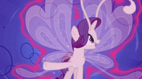 Rarity continuing to look at her wings S4E16
