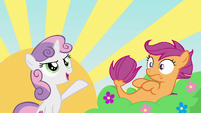 Sweetie Belle sings with sunny background S8E6