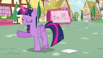 Twilight -she honored them with- S4E21