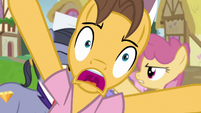 Caramel "are Pinkie Pie and Applejack related" S7E14