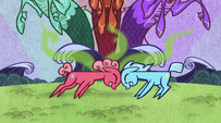 Illustration of ponies fighting EG2