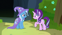 Starlight Glimmer explains her plan to Trixie S7E17