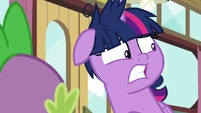 Twilight looking back at Pinkie Pie S9E16