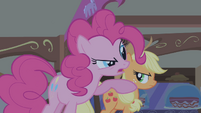 Pinkie Pie "the evil way she eats hay" S1E09