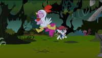 Pinkie Pie and Pipsqueak screaming S2E04