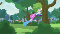 Rainbow pulls Pinkie behind a tree EG3