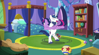 Shining Armor hugging and spinning Twilight around S5E19