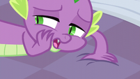 Spike imitates squeaking bed S5E3