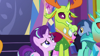 Starlight and Thorax smiling awkwardly S7E1
