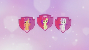 Crusaders on shield cutie mark backdrop S5E18