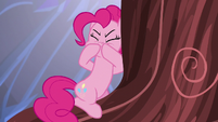 Pinkie Pie forcibly closes her mouth S5E19