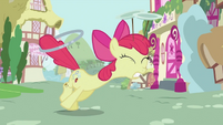 Apple Bloom pulled away S2E06