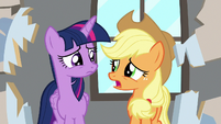 Applejack -classrooms were less breakable- S8E21