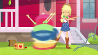 Applejack yanks net off of Apple Bloom EGHU