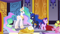 Princess Luna pushing Starlight out of the way S7E10