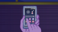 Twilight Sparkle calling on her phone EGSB