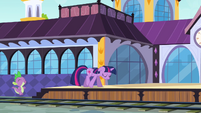 Twilight and Spike going to the train station S3E01