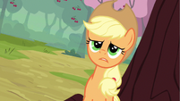 Applejack at breakfast S2E14