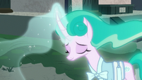 Mistmane releasing her physical beauty S7E16