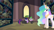 S02E20 Twilight, Spike i Celestia