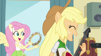 Applejack and Fluttershy singing Better Than Ever EG2