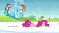 Pinkie puts her head into the snow S5E11