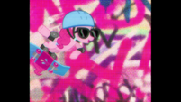 Pinkie skateboarding S4E21