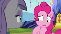 Pinkie Pie thinking of something else S7E4