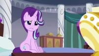 Starlight confused by Twilight's appearance S7E10