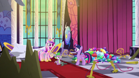 Twilight, Spike, and Cadance in the ruined summit hall S5E10