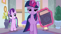 Twilight trotting with the EEA guidebook S8E1