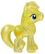 Mosely Orange Blind Bag Glitter.jpg (22 KB) Wujek Orange jako brokatowa figurka