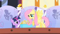 Fluttershy asks Twilight to keep a secret S1E20