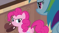 Pinkie has faith in Applejack.