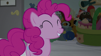 Pinkie Pie grinning with glee S9E14