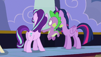 Spike shouting "incoming!" S6E25