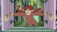 Yona bursting out of the castle S8E2